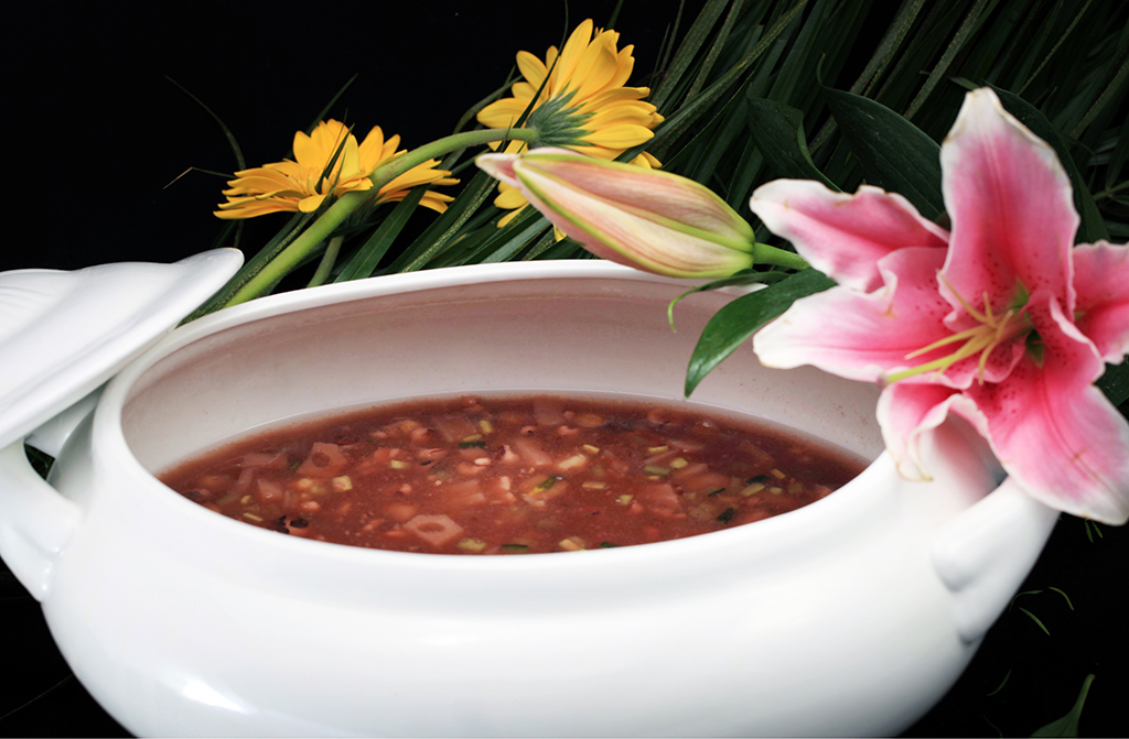 1599550940453822.jpg 8湖中全家福.jpg